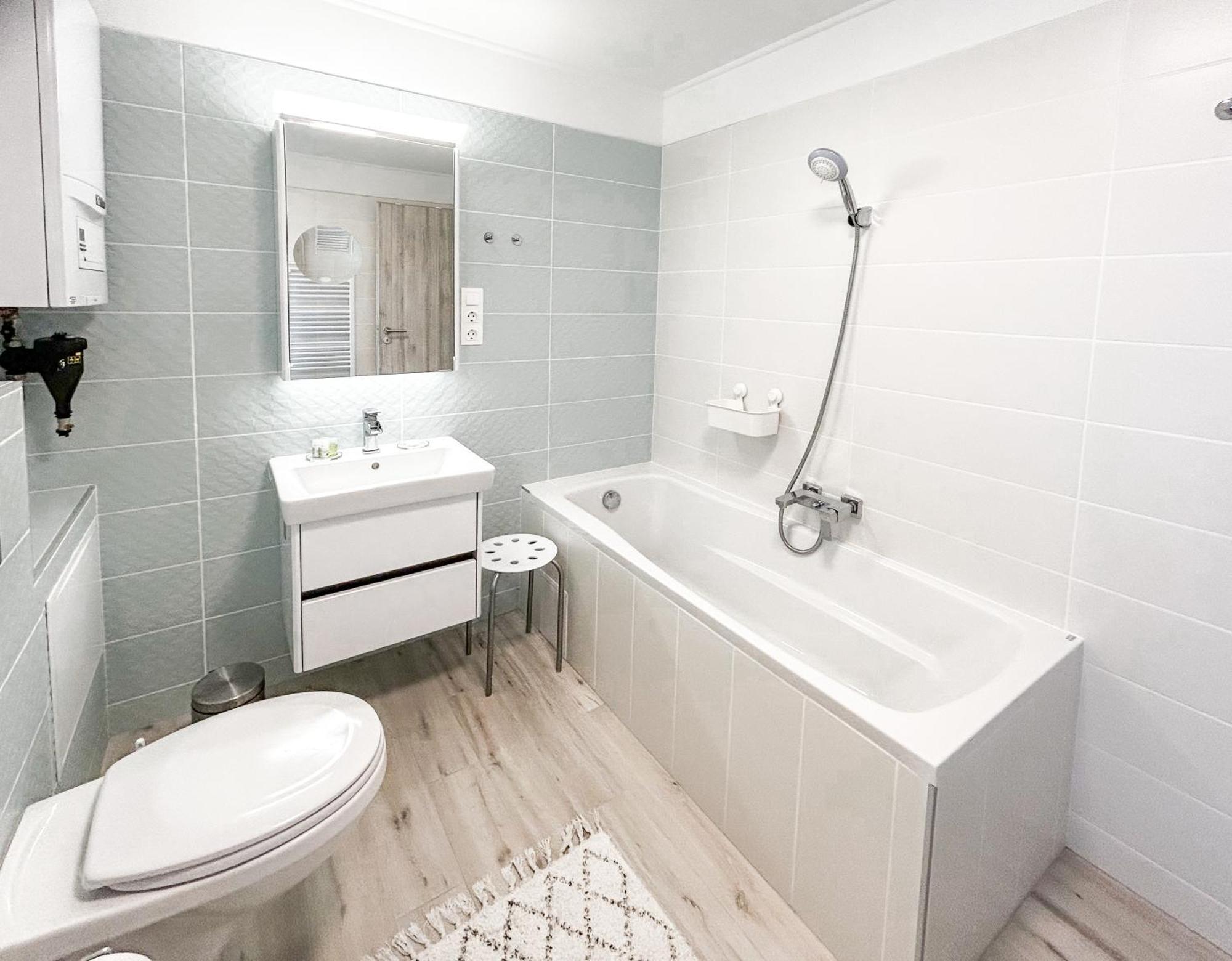Komfort Home Bursport Bt. Haz Balatonfenyves Eksteriør billede