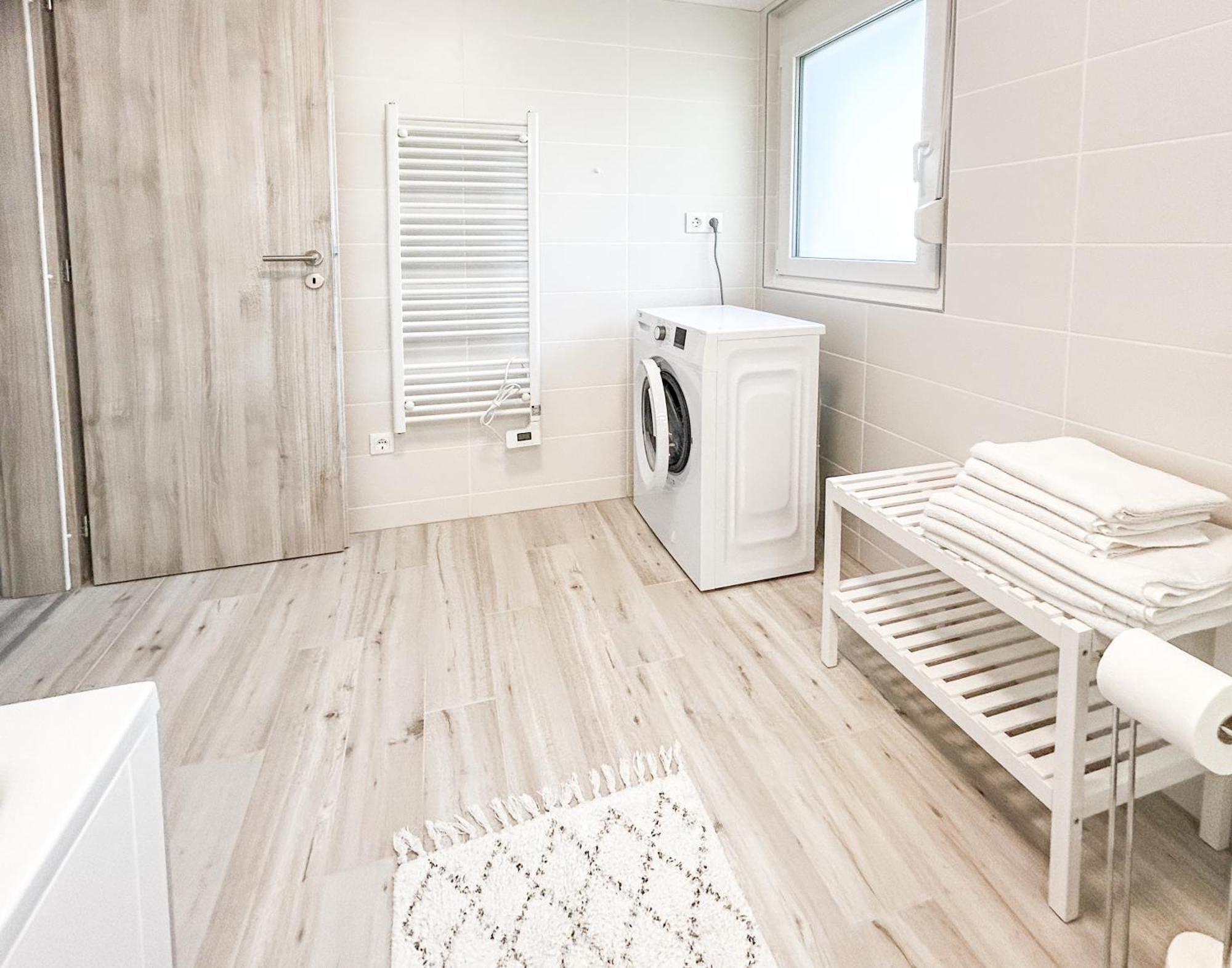 Komfort Home Bursport Bt. Haz Balatonfenyves Eksteriør billede